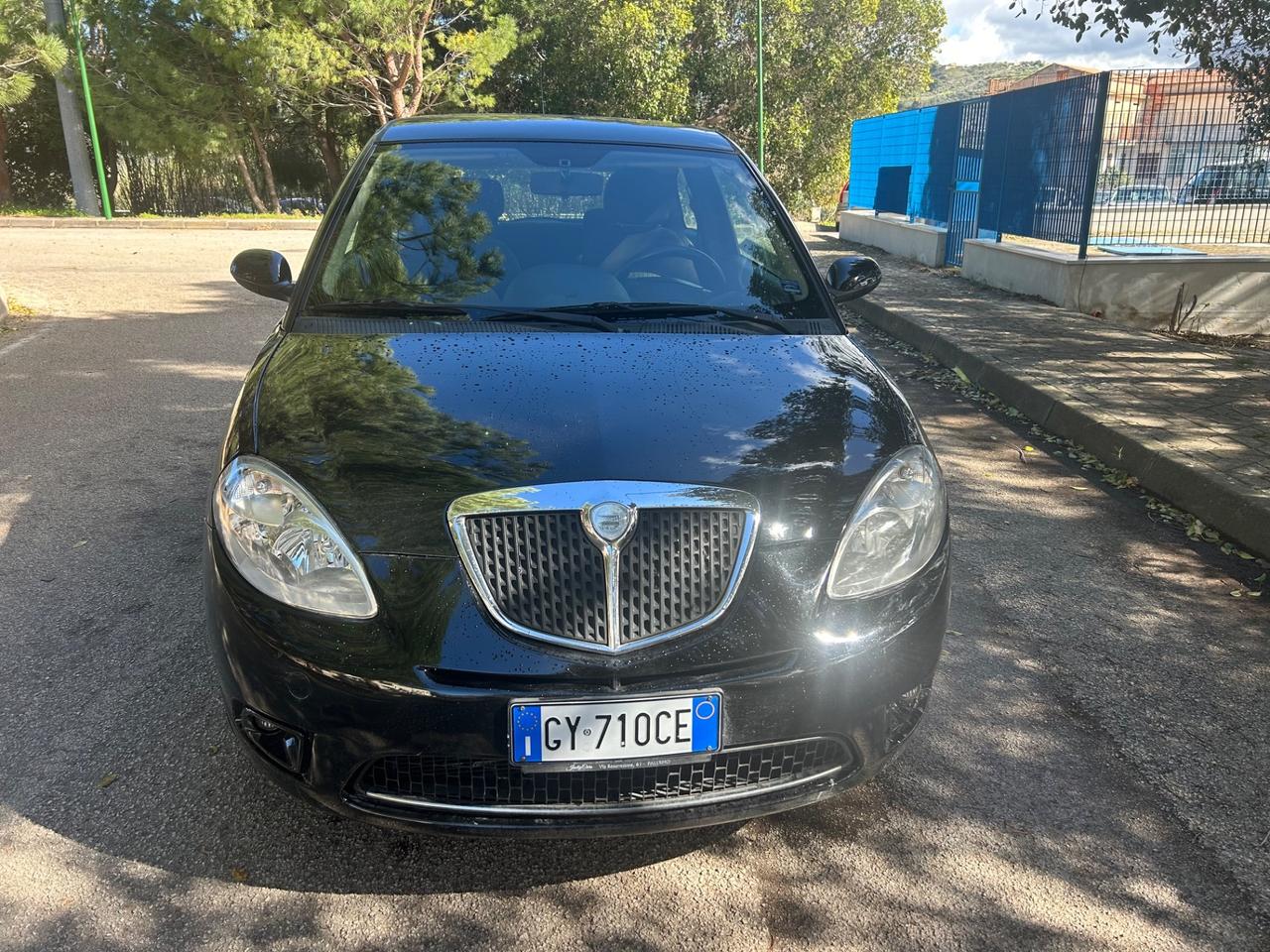 Lancia Ypsilon 1.3 MJT 75 CV Platino