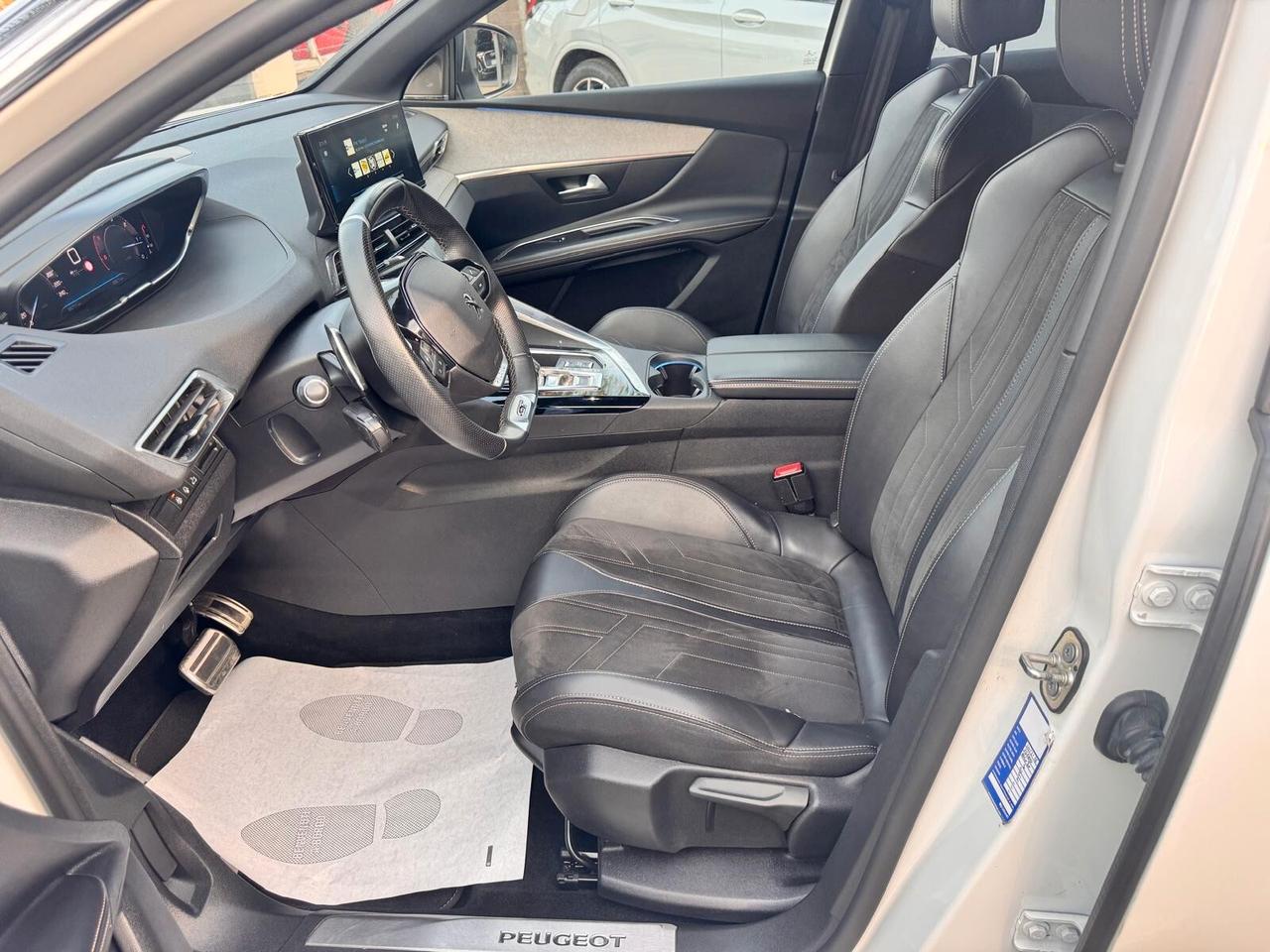 Peugeot 3008 BlueHDi 130 S&S EAT8 GT LINE