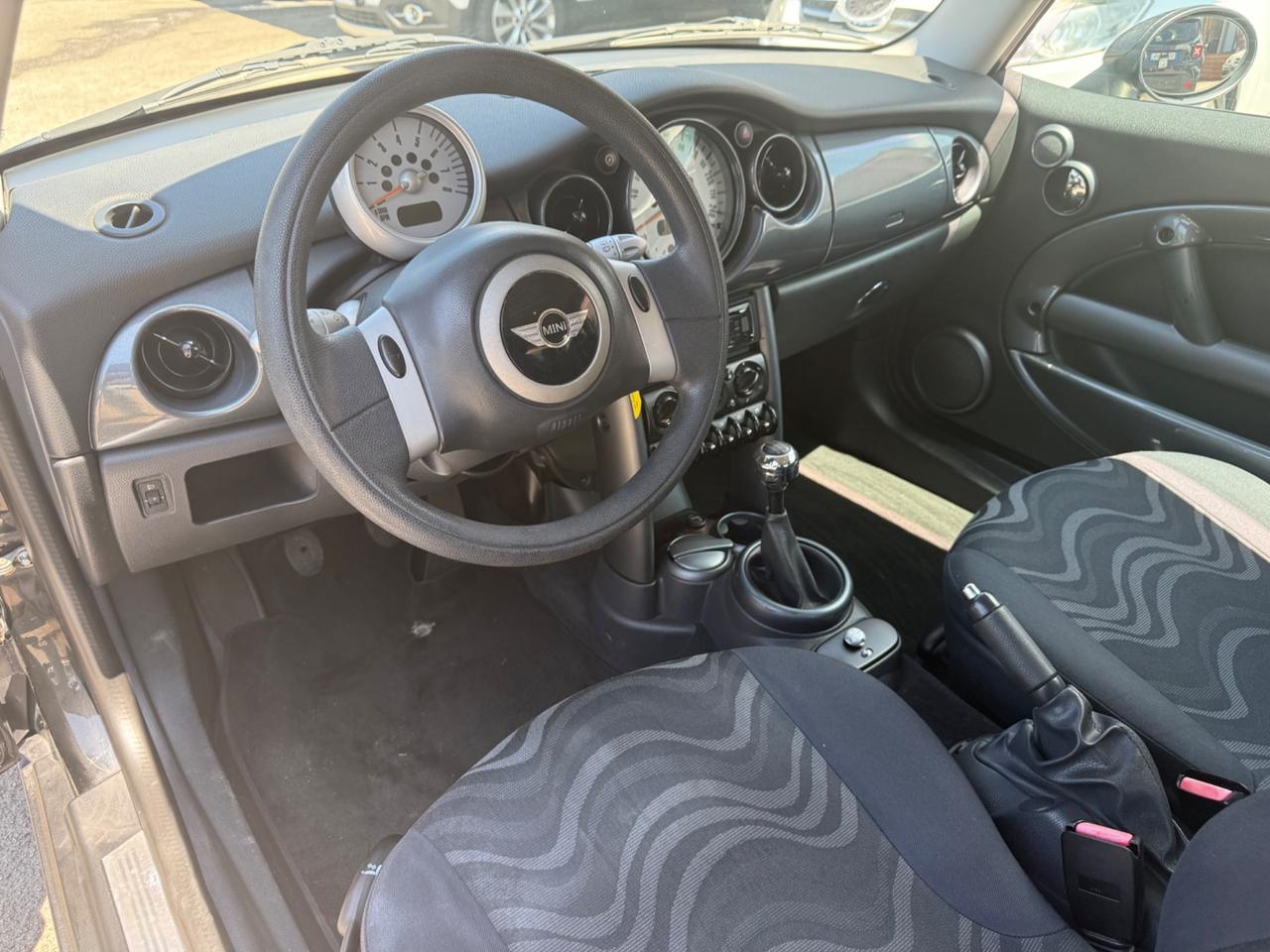 Mini 1.6 16V One soli 110.000km