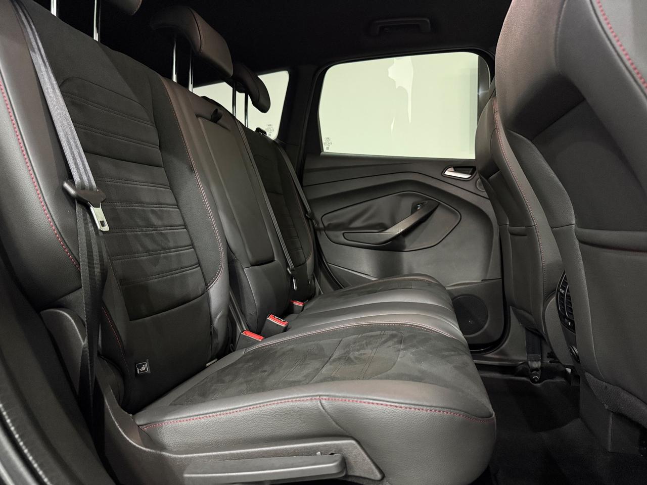 Ford Kuga 1.5 TDCI 120 CV ST-Line