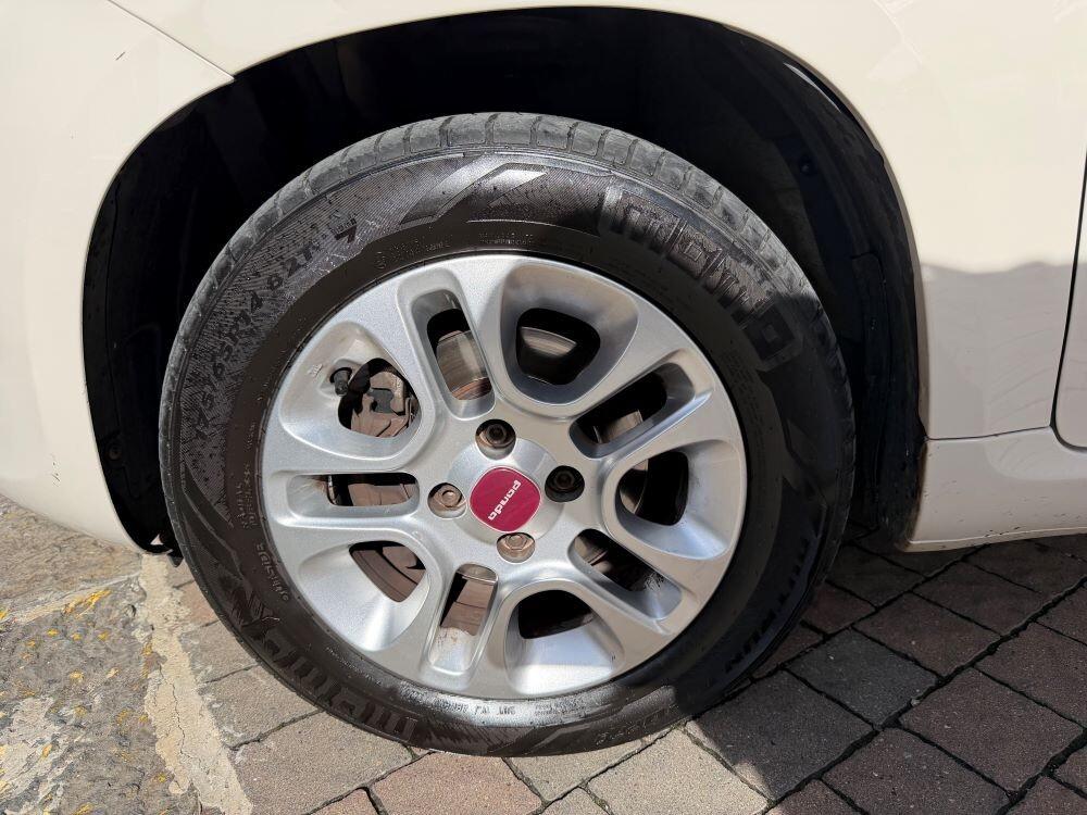 FIAT PANDA 1.2 LOUNGE CERTIFICATA UNIPROPRIETARIO