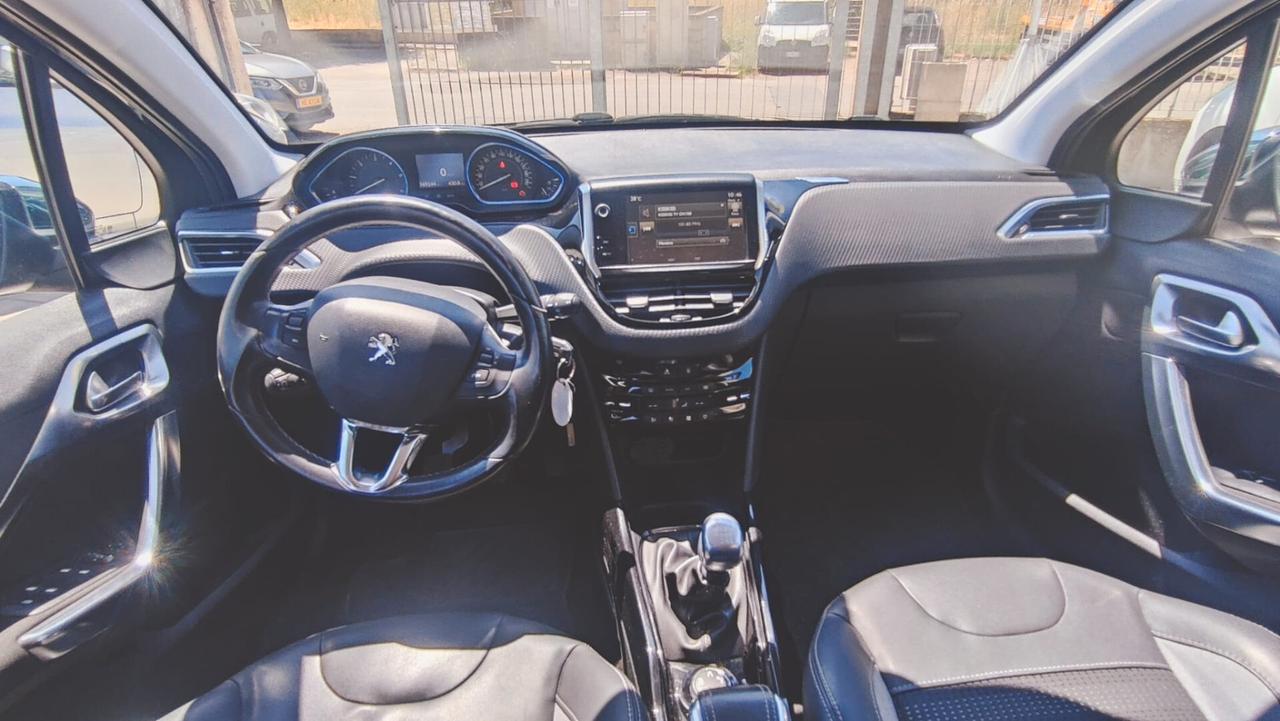 Peugeot 2008 BlueHDi 120 S&S Black Matt