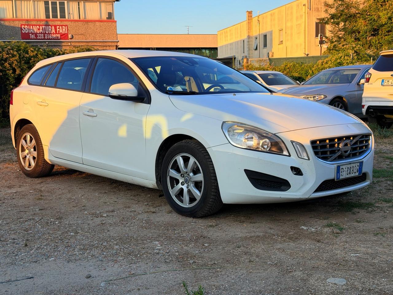 Volvo V60 D3 Summum 2.0 163cv Euro 5 2011