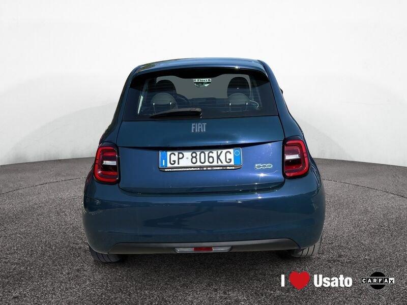 FIAT 500 La Nuova Serie1 La Nuova - Icon 320 Berlina
