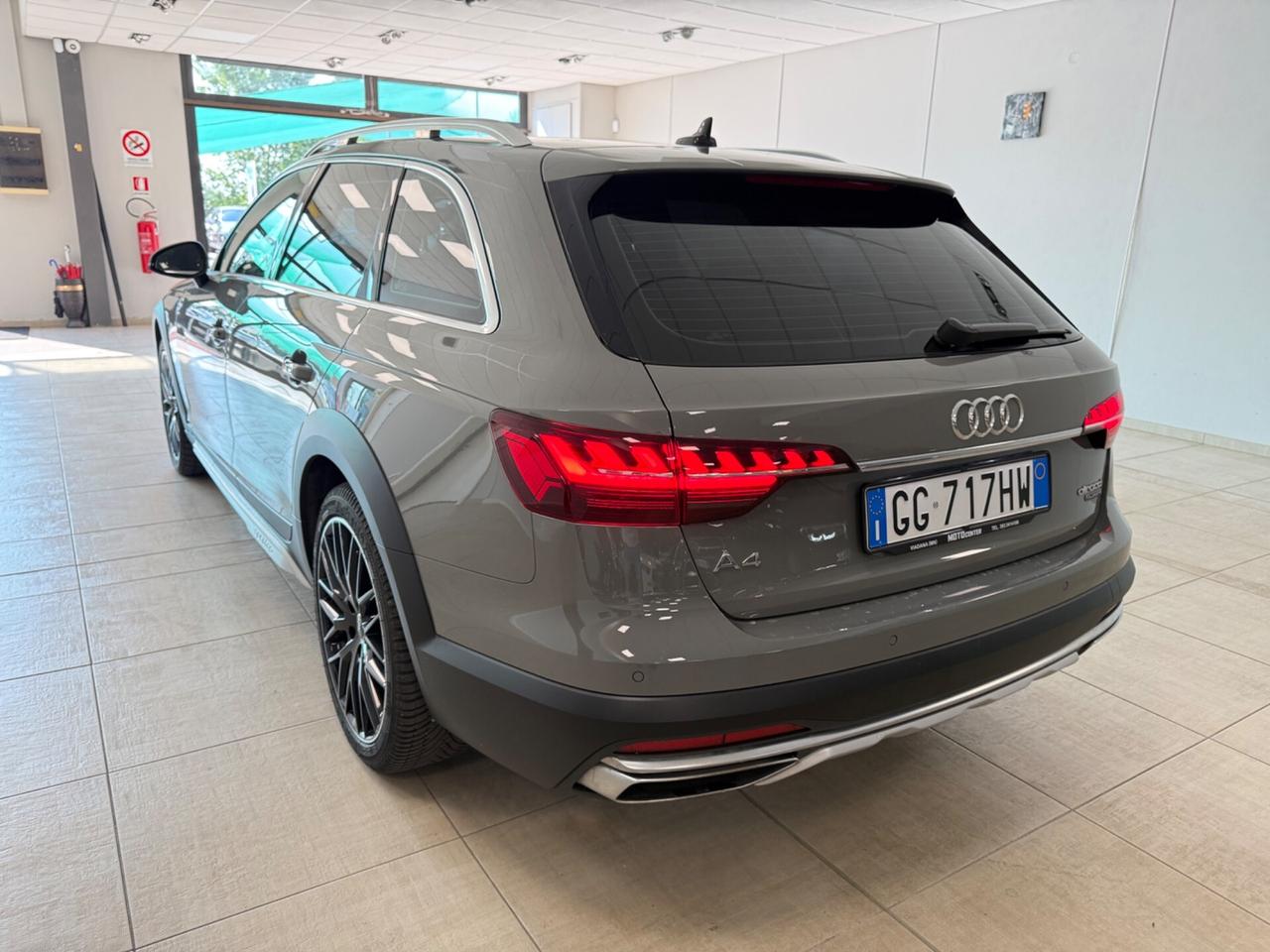 Audi A4 allroad 40 TDI 204 CV S tronic Identity Contrast