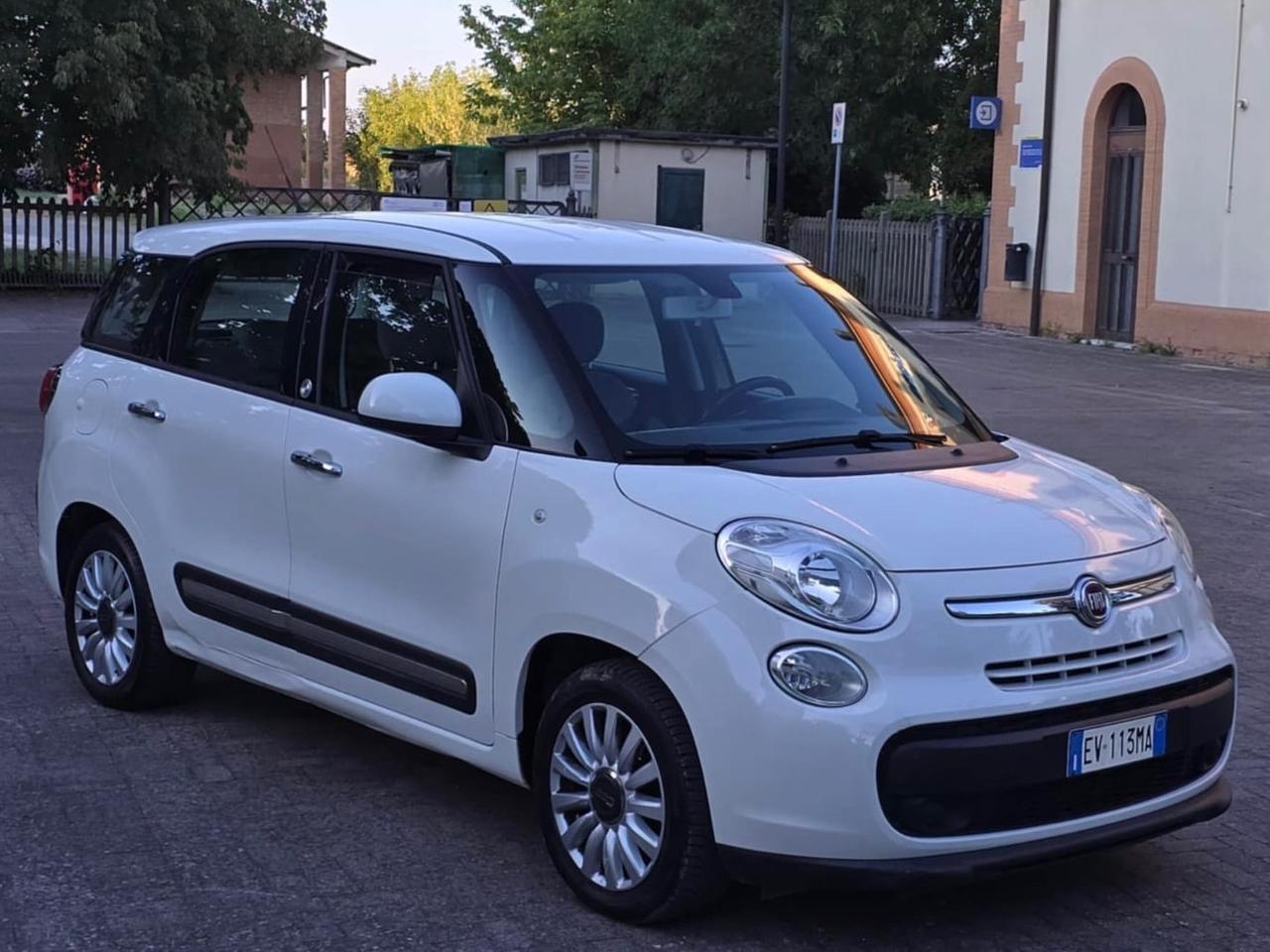 Fiat 500L 1.6 Multijet 105 CV Pop Star