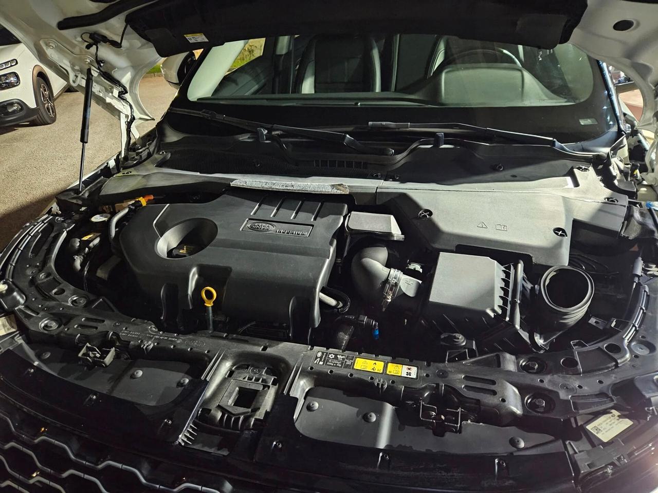 Land Rover Range Evoque 2.0D I4-L.Flw 150 CV AWD Auto SE