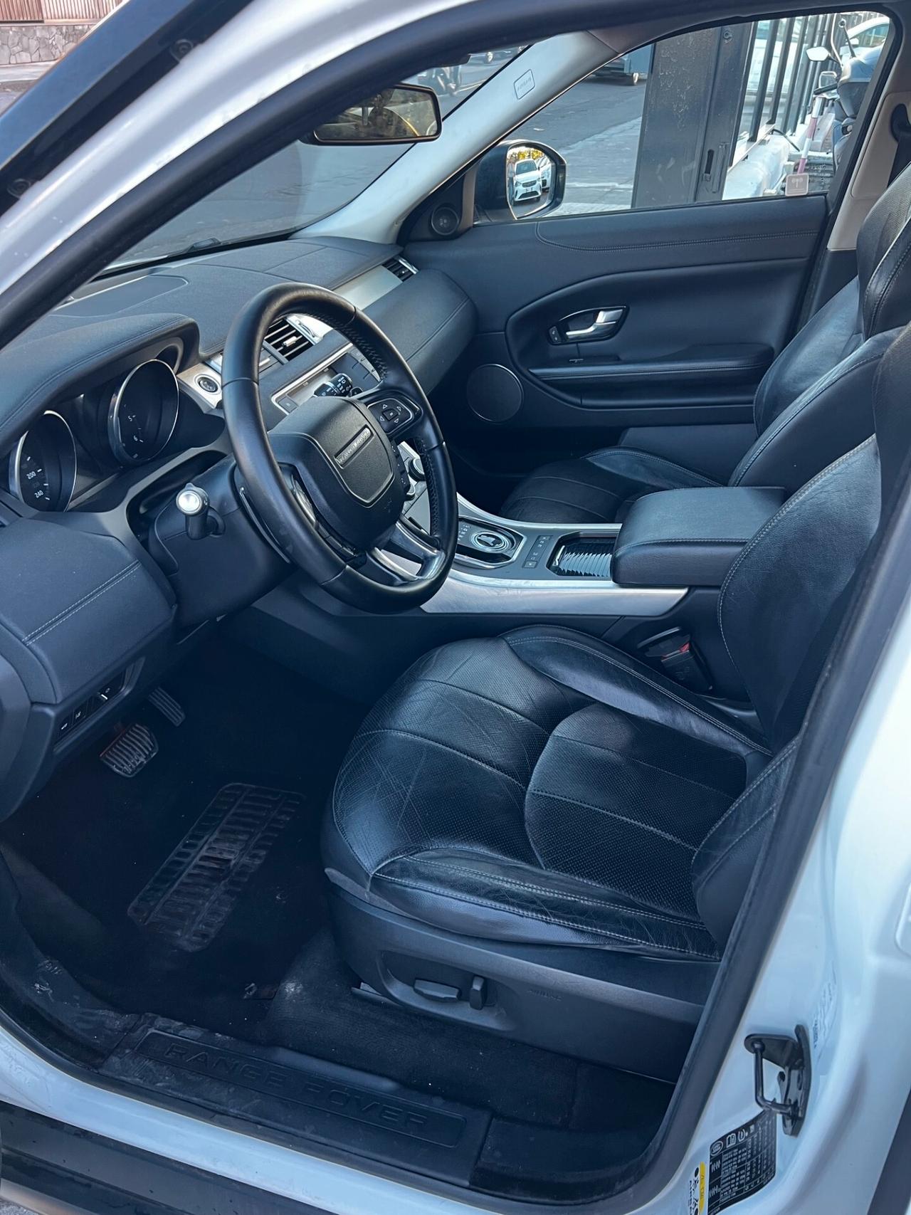 Land Rover Range Evoque 2.0 TD4 180 CV 5p. Autobiography
