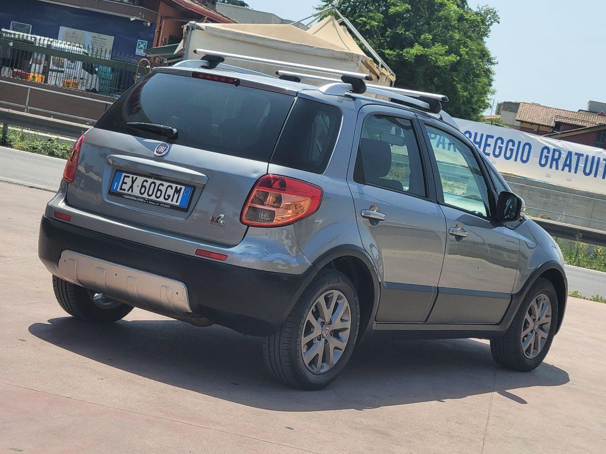 FIAT - Sedici - 1.6 4x2 Emotion