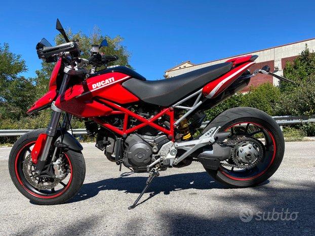 Ducati hypermotard 1100