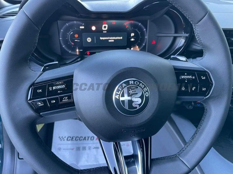 Alfa Romeo Junior Junior 1.2 ibrida 136cv edct6