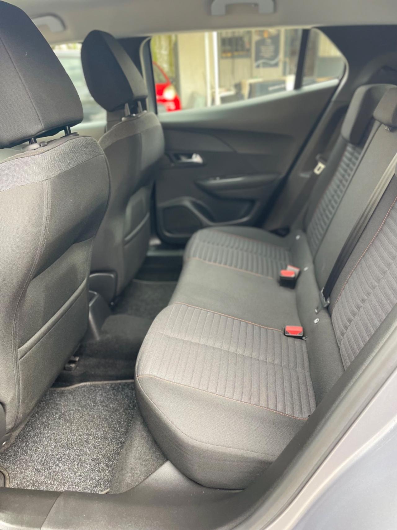 Peugeot 2008 Pure tech Allure