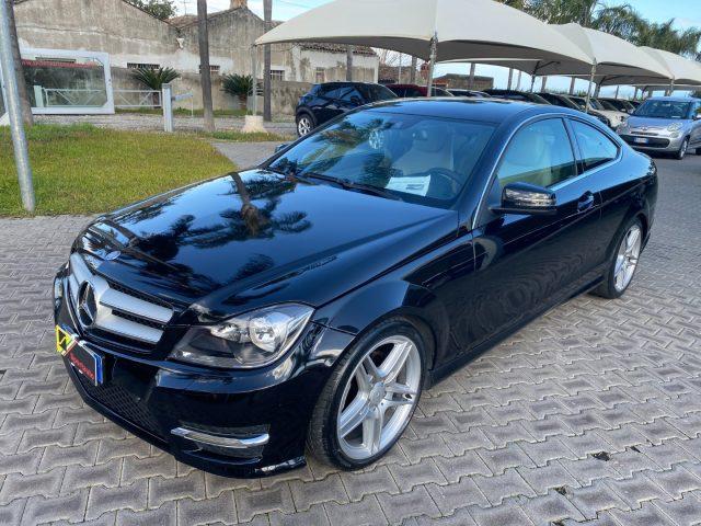 MERCEDES-BENZ C 220 CDI AMG BlueEFFICIENCY Coupé