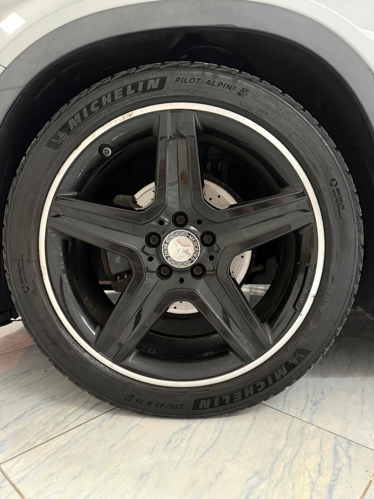 Mercedes-benz A 200 d Automatic Premium AMG