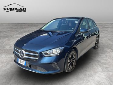 Mercedes-Benz Classe B - W247 2018 - B 180 d Sport auto