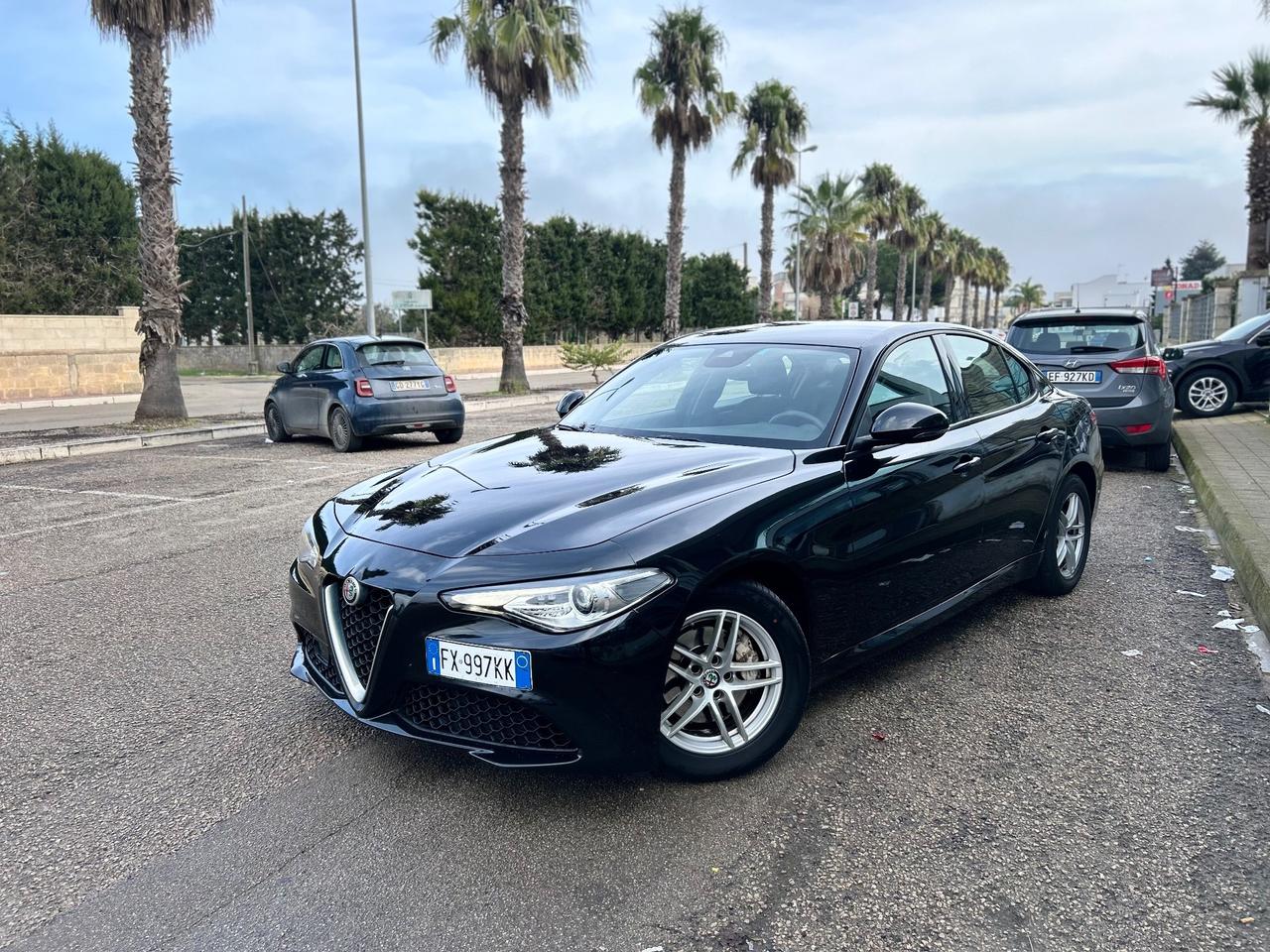 Alfa Romeo Giulia 2.2 Turbodiesel 160 CV AT8 Business