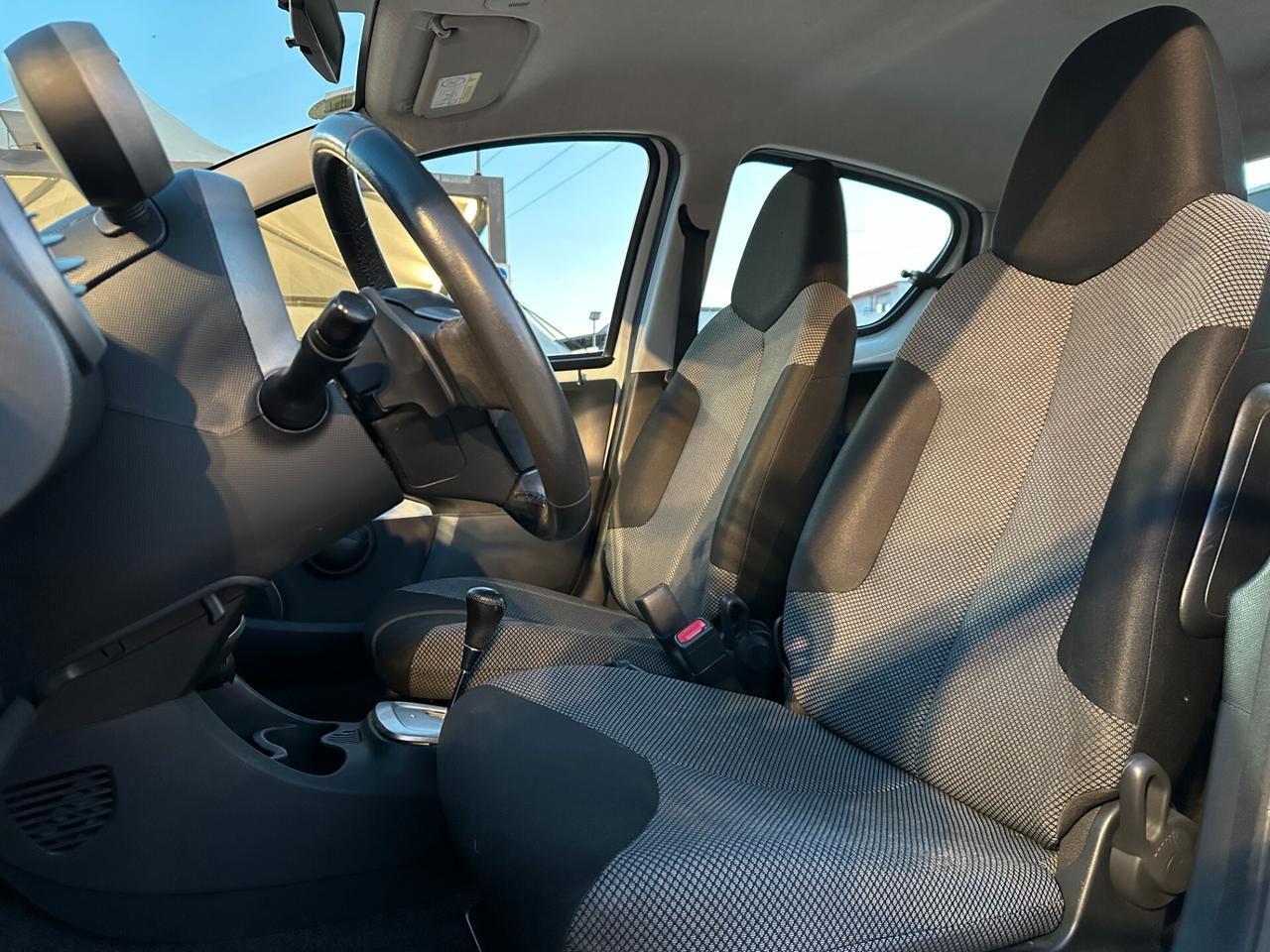 TOYOTA Aygo 1.0 VVT-i 5 porte Lounge Connect M-MT