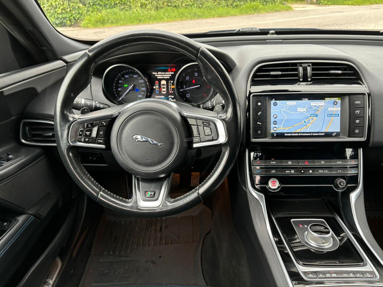 Jaguar XE 2.0 D Turbo aut. R-Sport