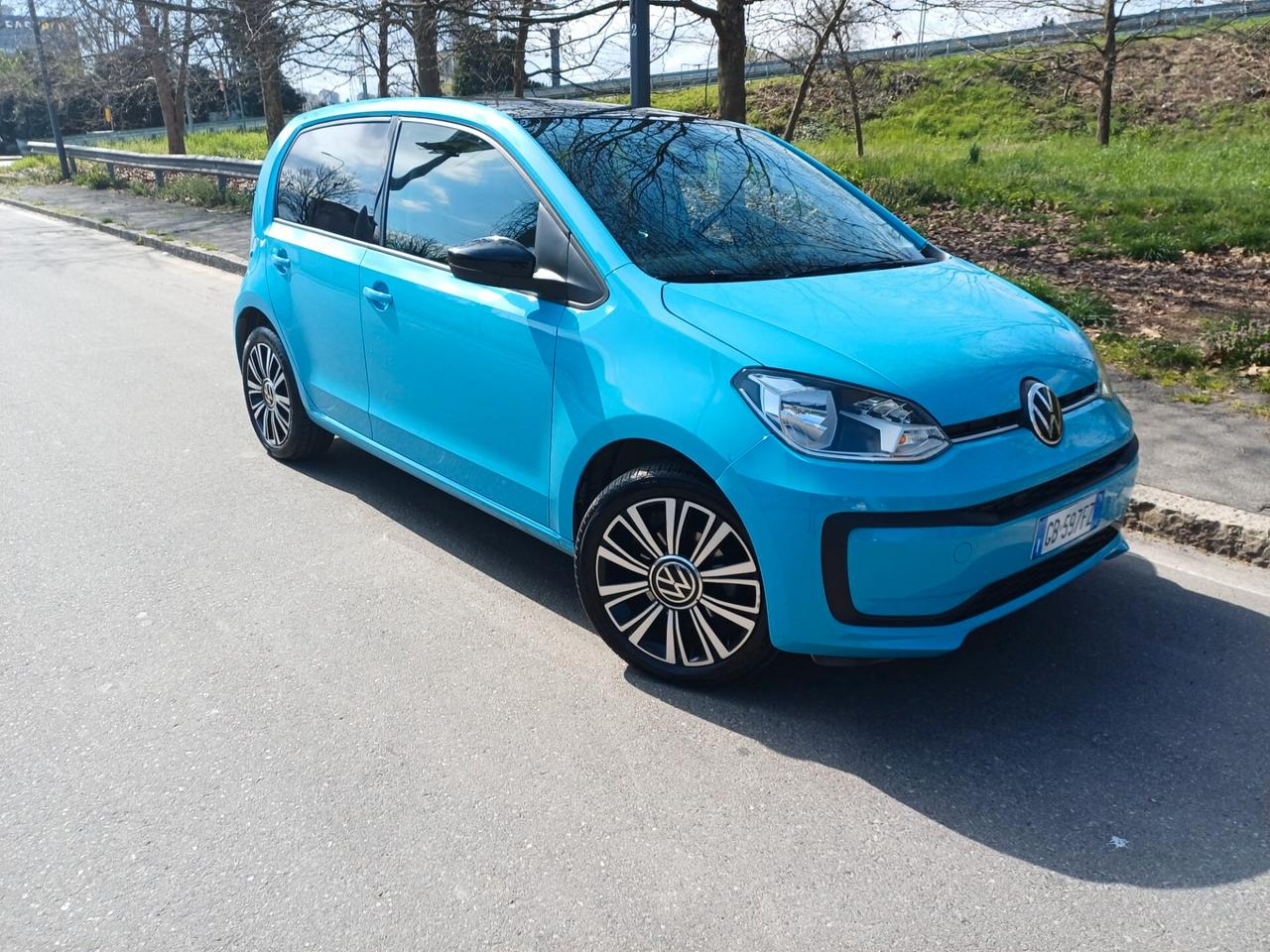 Volkswagen up! 1.0 5p. sport BlueMotion Technology
