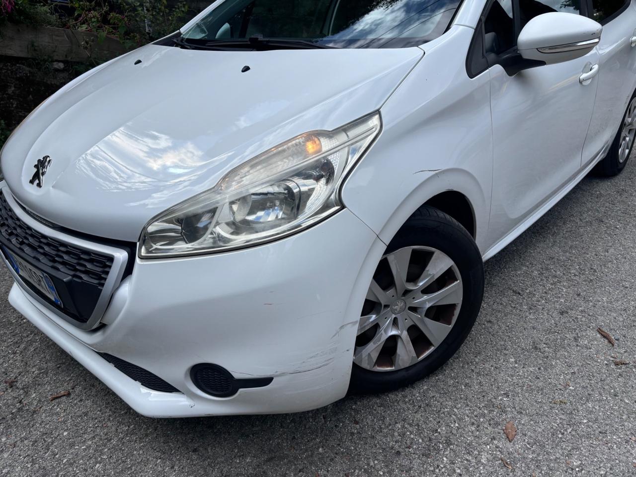 Peugeot 208 1.2 VTi 82 CV 5 porte Access