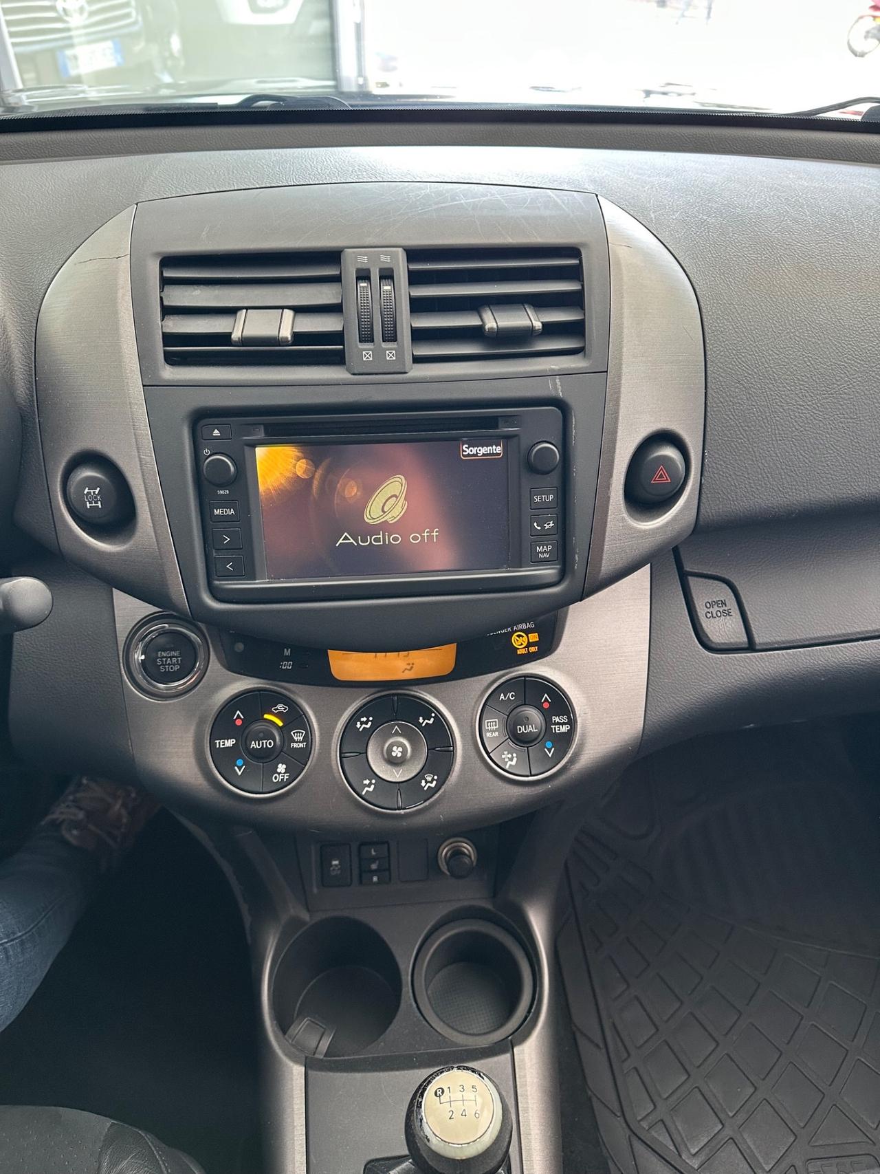 Toyota RAV 4 RAV4 Crossport 2.2 D-4D 150 CV Lounge