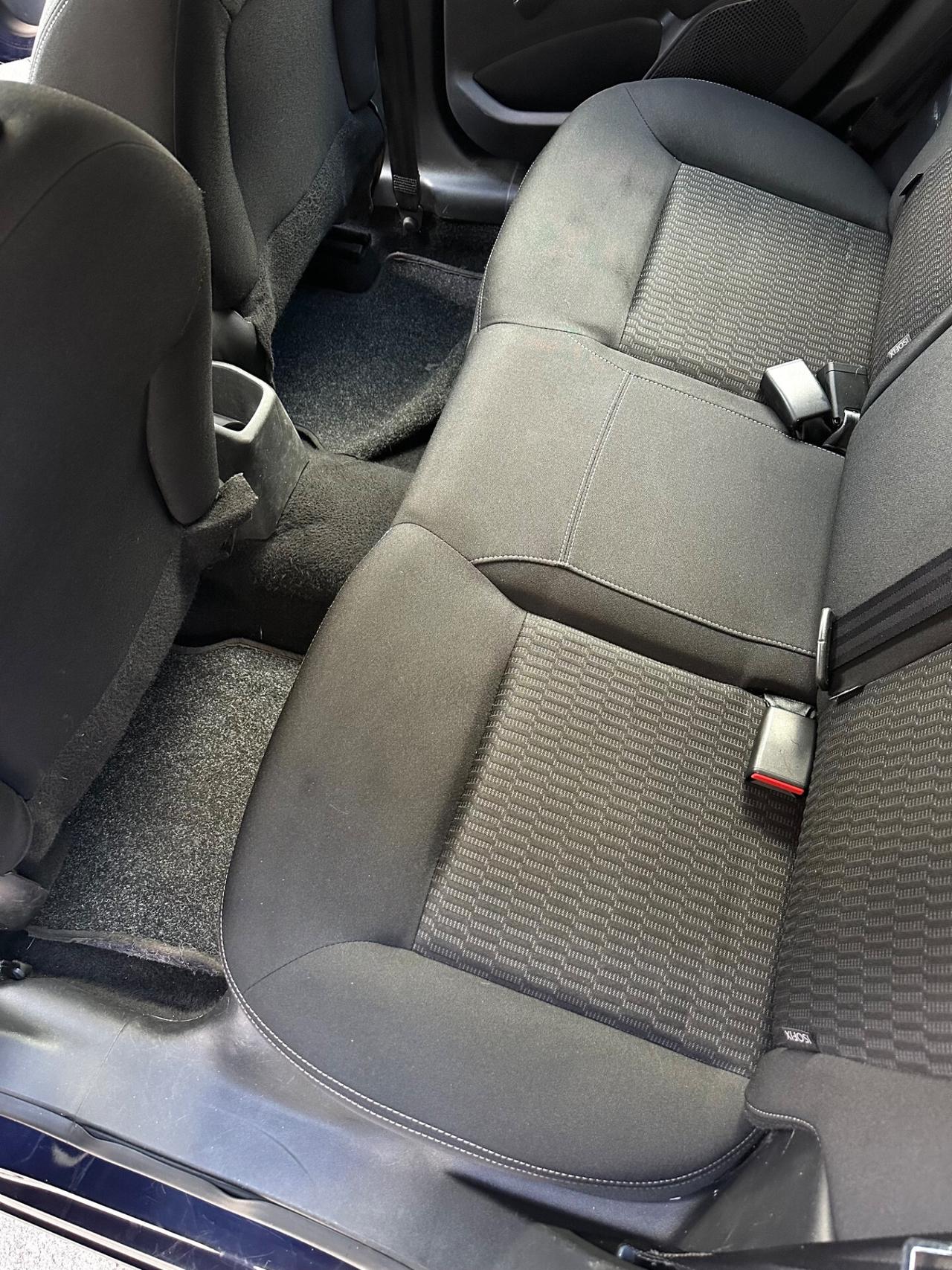 Peugeot 208 1.5 BlueHDi 75cv 5p. Allure