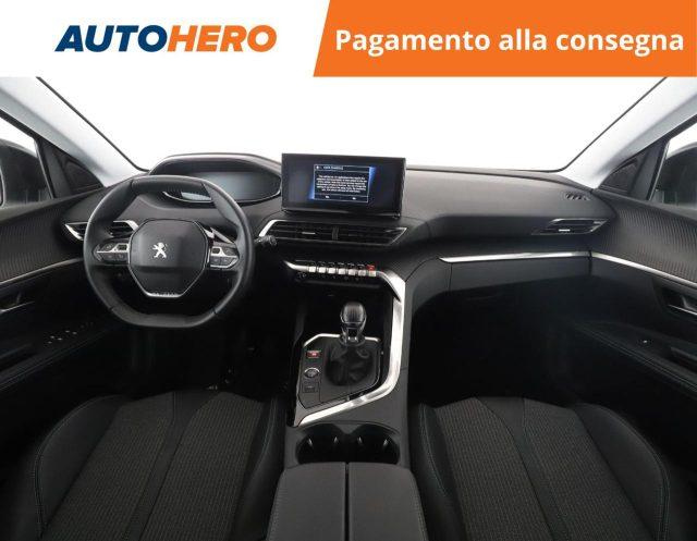 PEUGEOT 5008 BlueHDi 130 S&S Allure
