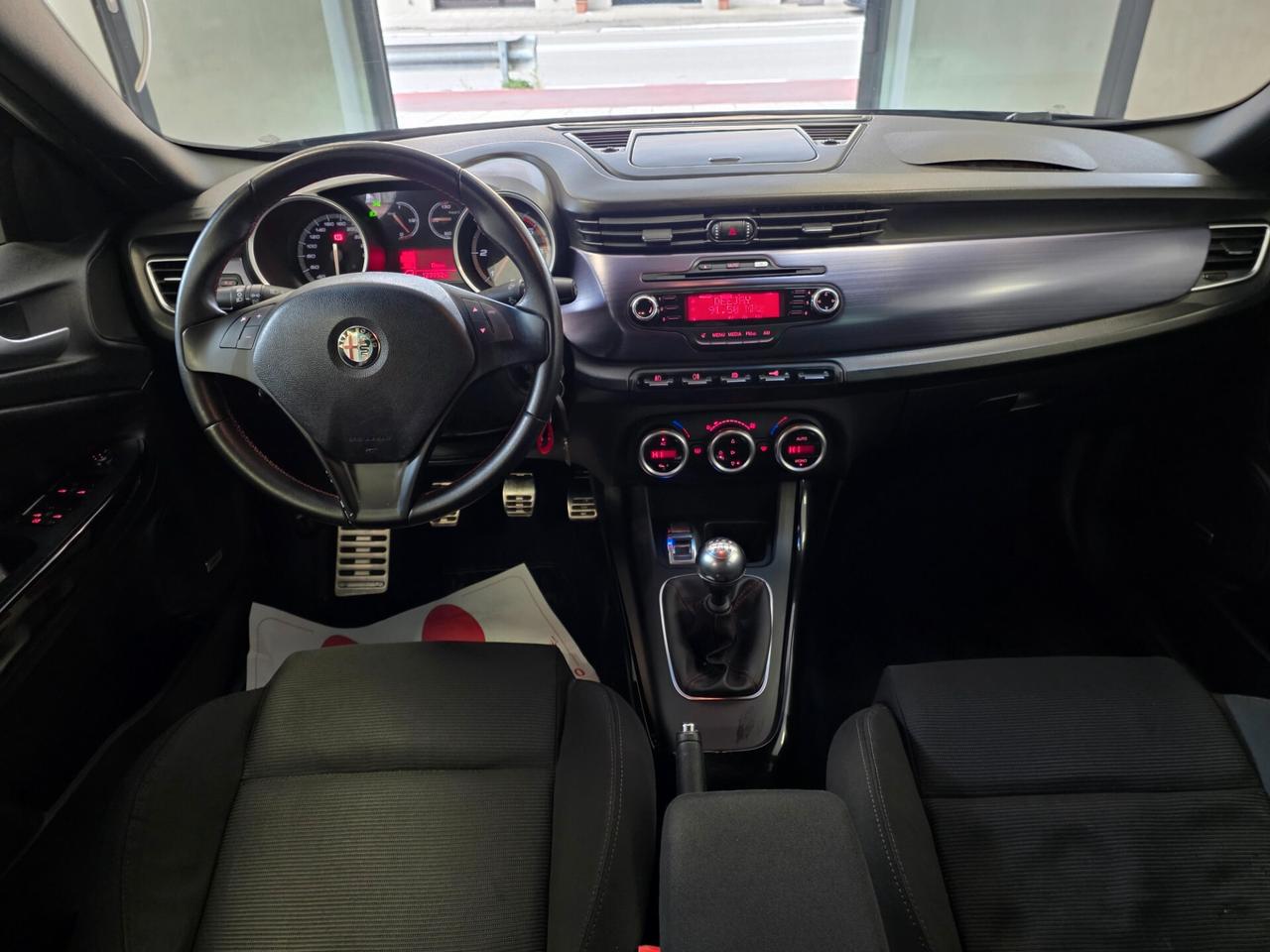 Alfa Romeo Giulietta 1.6 JTDm-2 105 CV Distinctive