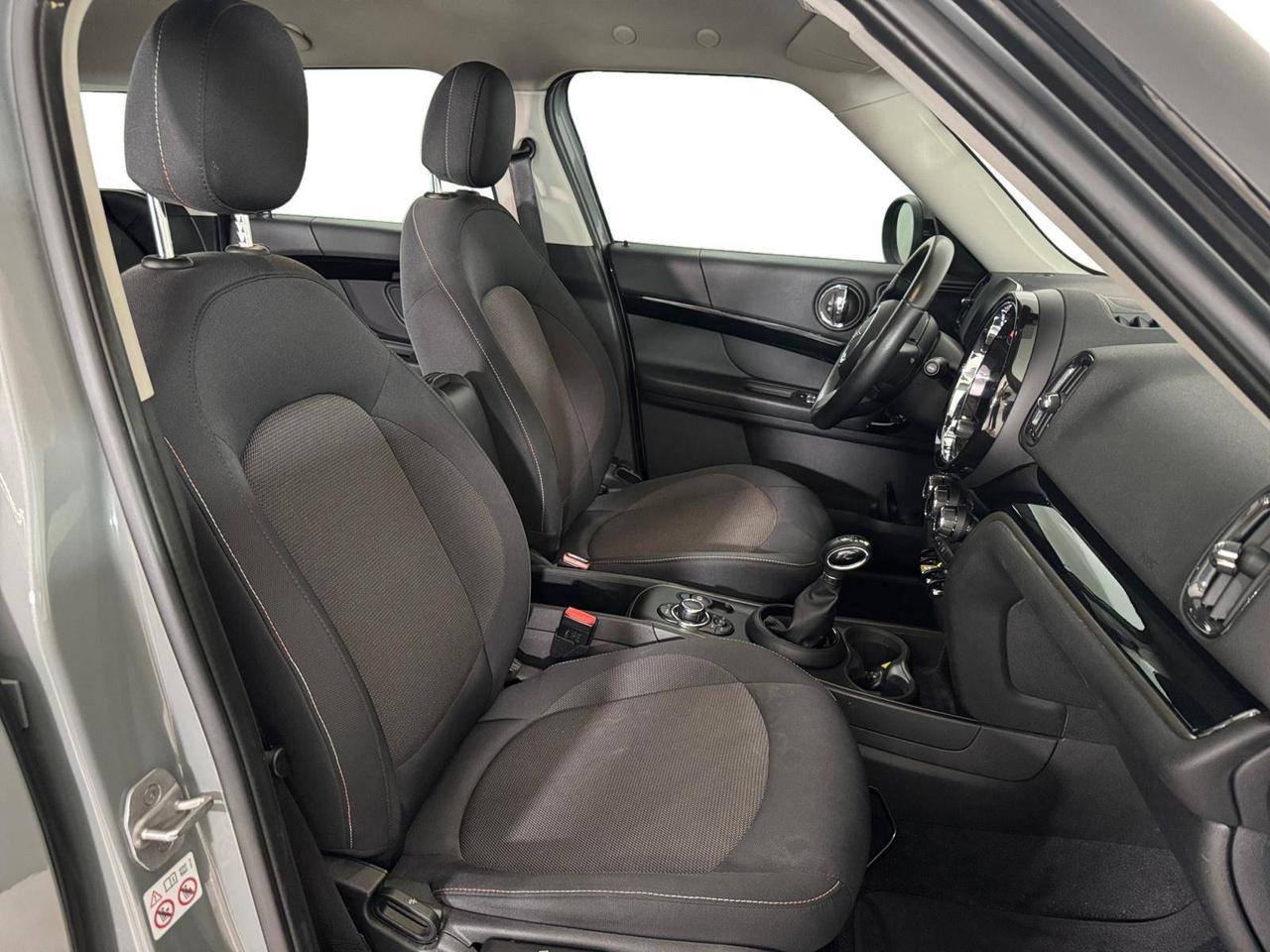 MINI Countryman Cooper SE ALL4 Business