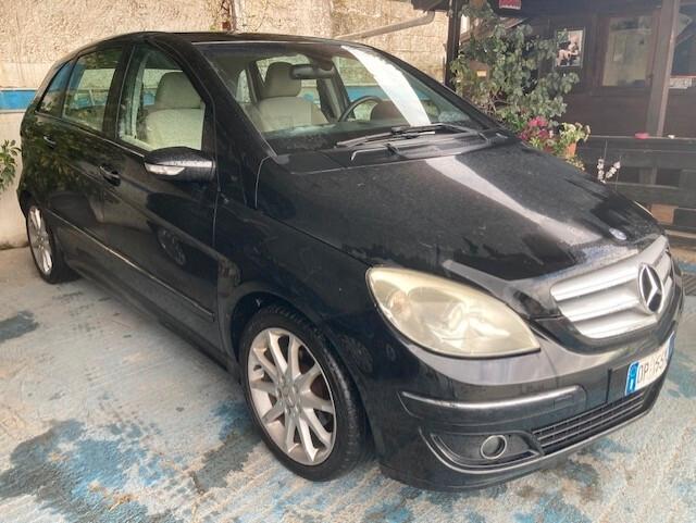 Mercedes-benz B 150 B 150