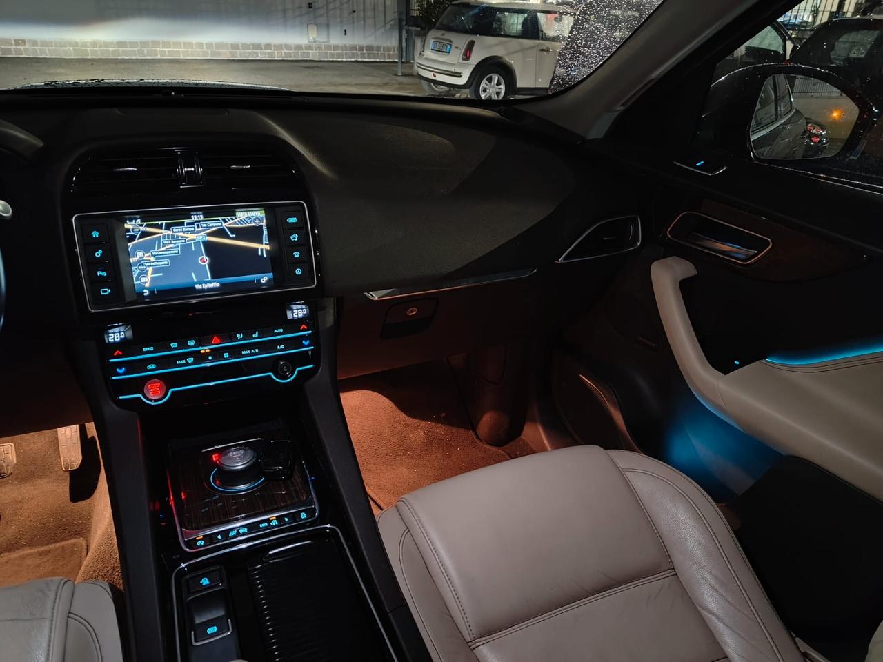 JAGUAR F-PACE PRESTIGE - PROVENIENZA TOSCANA -ECCELLENTI CONDIZIONi