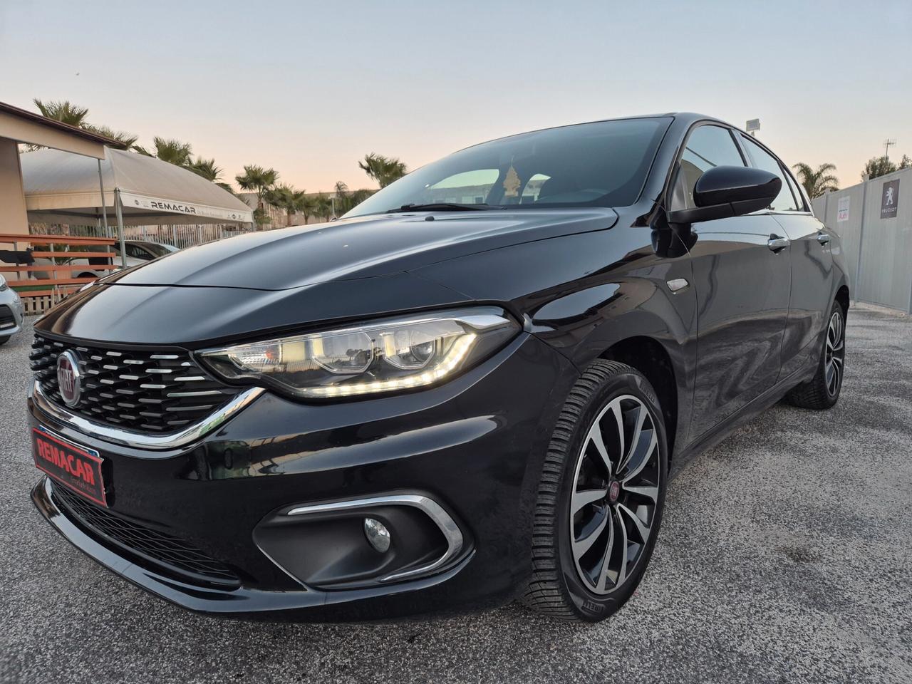 Fiat TIPO 1.6 Mjt 120 CV BERLINA Lounge NUOVA FULL 2017