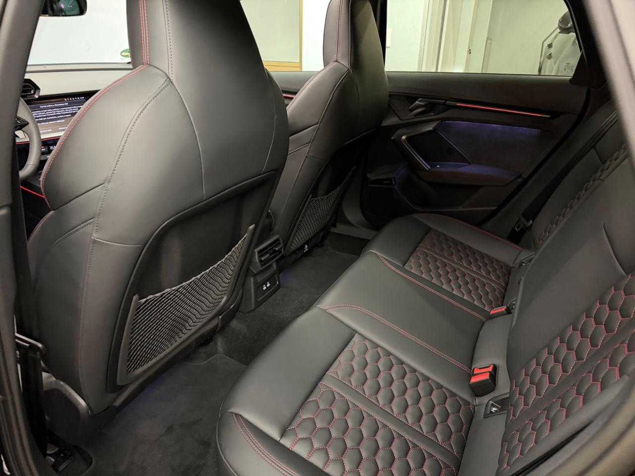 Audi RS3 total black full optional tetto apribile prezzo fisso no vincoli