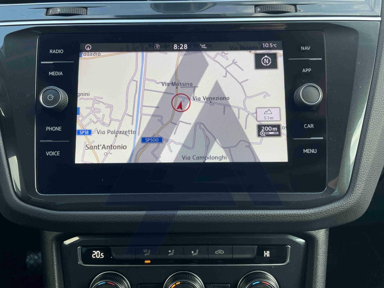 Volkswagen Tiguan 2.0 TDI SCR DSG Business BlueMotion Technology