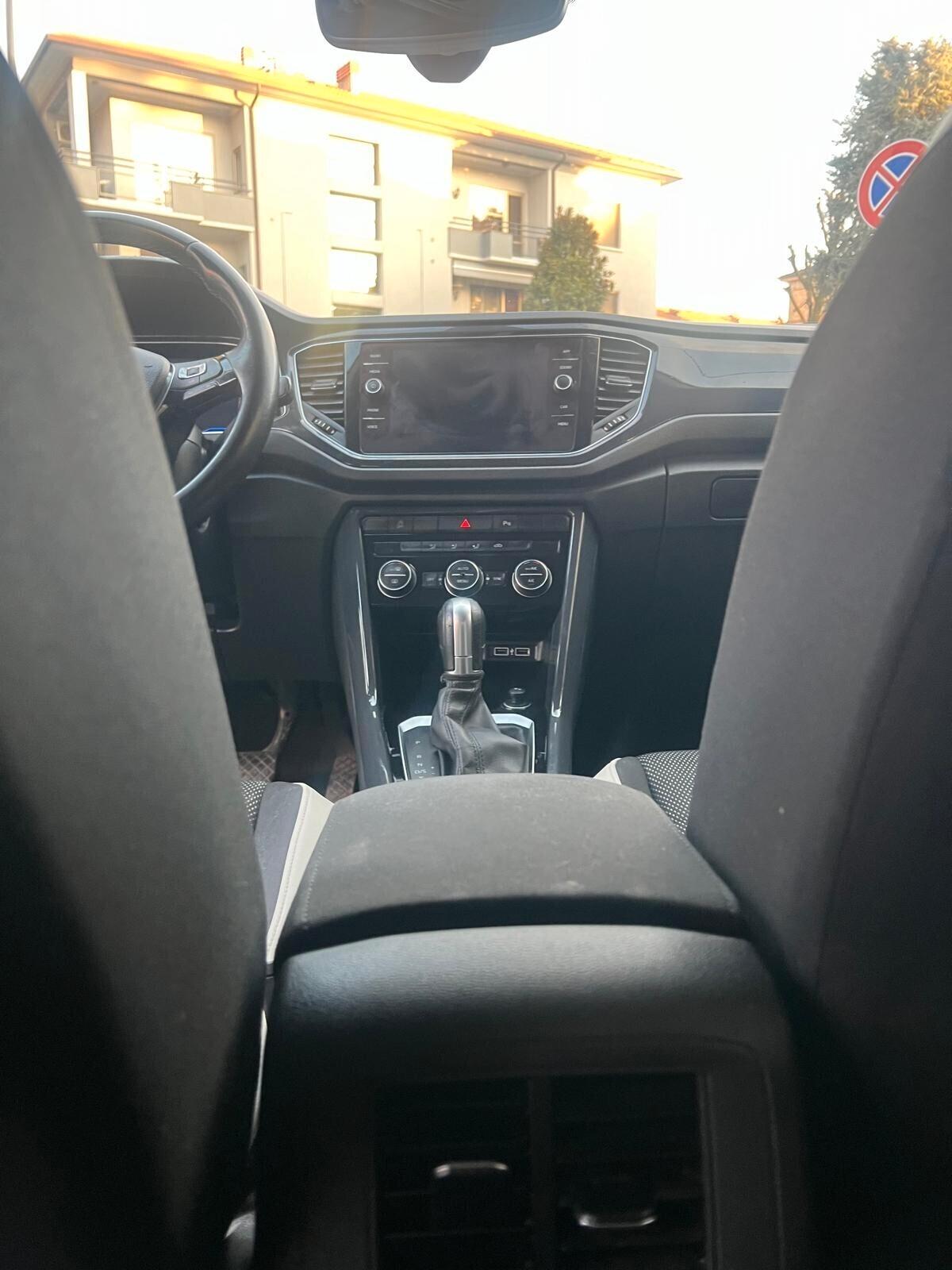 VW T-Roc 2.0 TDI SCR 150cv DSG ADVANCED BlueM. TECH