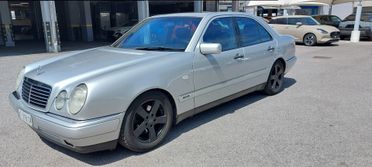 Mercedes-benz E 200 cat Avantgarde