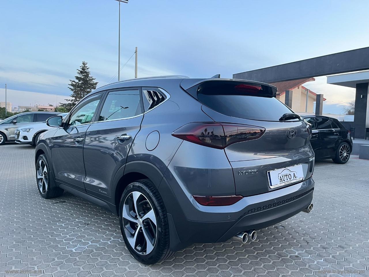 HYUNDAI Tucson 1.7 CRDi XPossible