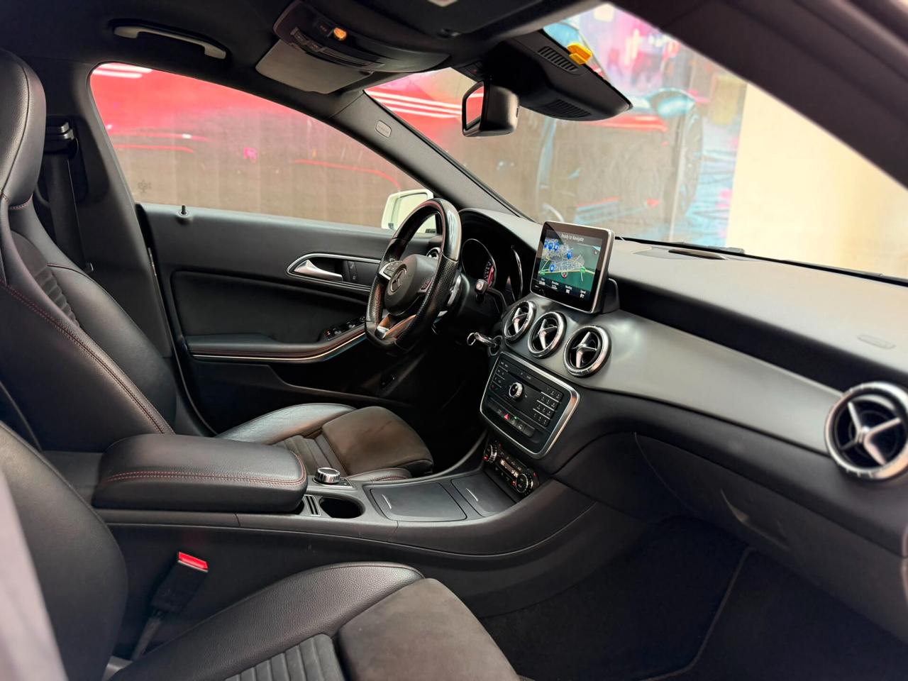 Mercedes-benz CLA 220 d Automatic Premium