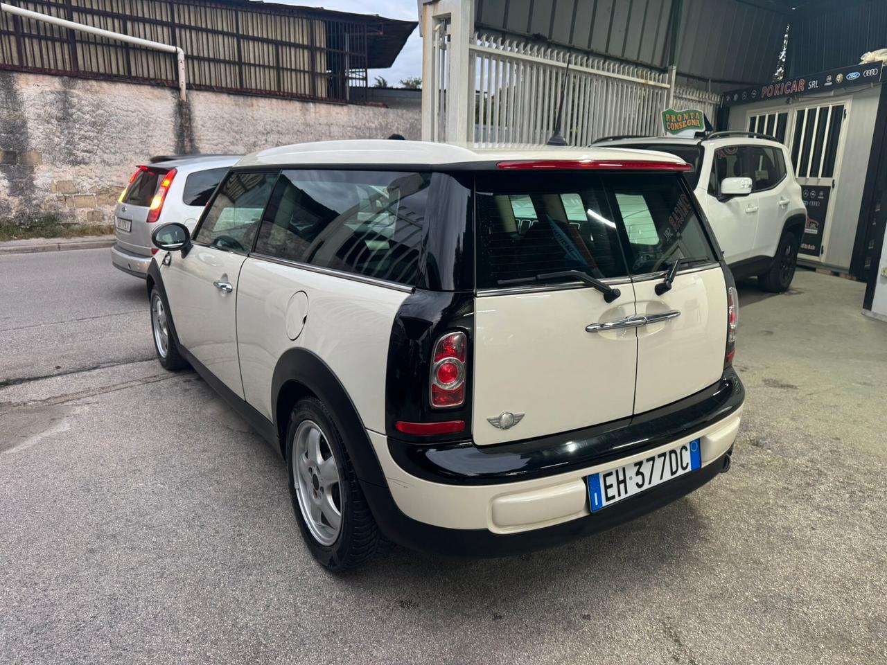 MINI COOPER CLUBMAN ONE D 2011