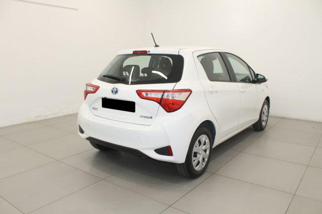 TOYOTA Yaris 1.5 Hybrid 'White Edition' Automatica