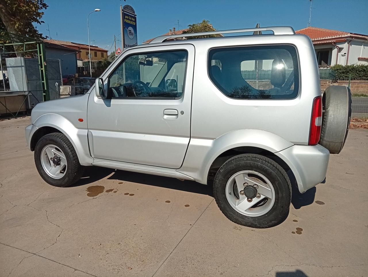 Suzuki Jimny 1.3i 16V cat 4WD JLX GPLscad. bomb 2032