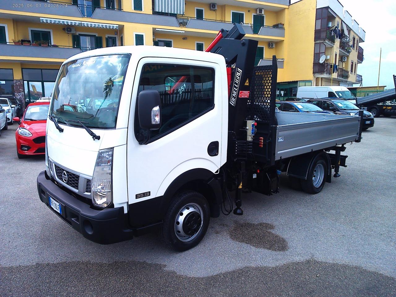 Nissan Cabstar NT 400 3000 E6 GRU AG 2510 2+2 JIB RIBALTABILE 92K