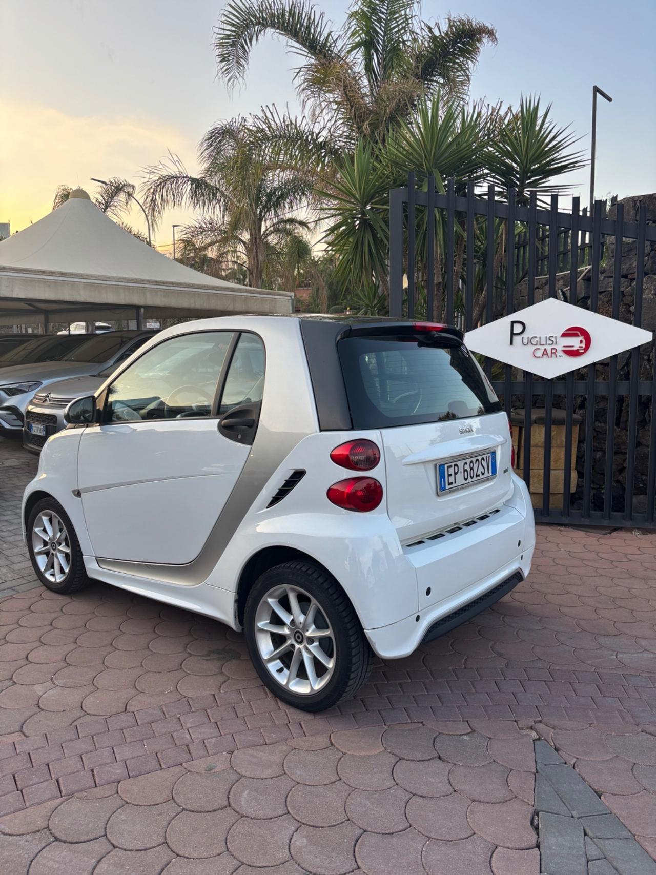 Smart ForTwo 1000 52 kW coupé passion 2013