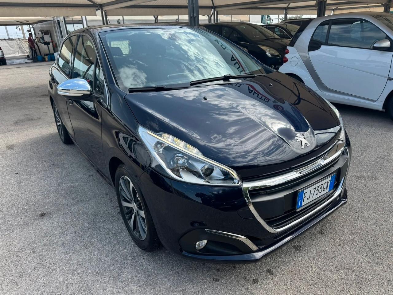 PEUGEOT 208 1600BLUEHDI 75CV EURO6B CON SOLI 73000KM