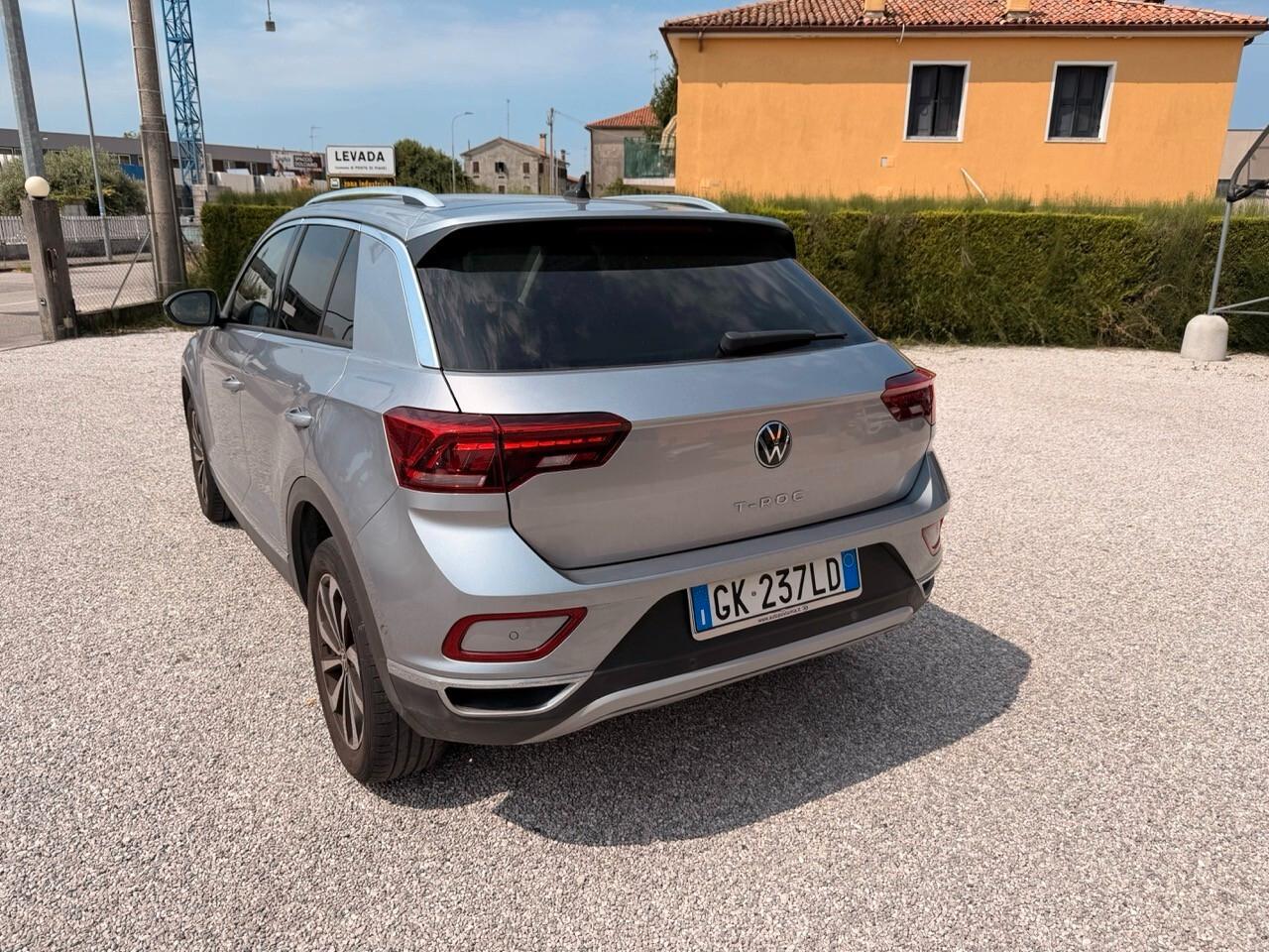 Volkswagen T-Roc 1.0 tsi Style 110cv - ok Neo Patentati