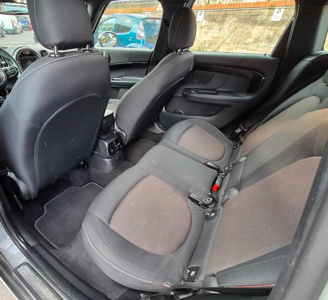 Mini Cooper D Countryman 2.0 Business Automatica