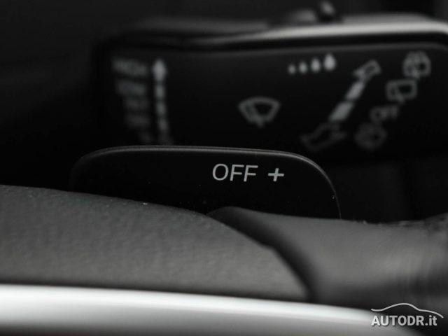 VOLKSWAGEN Passat Variant 2.0 TDI EVO DSG Business Fari LED, Navi, Ambient