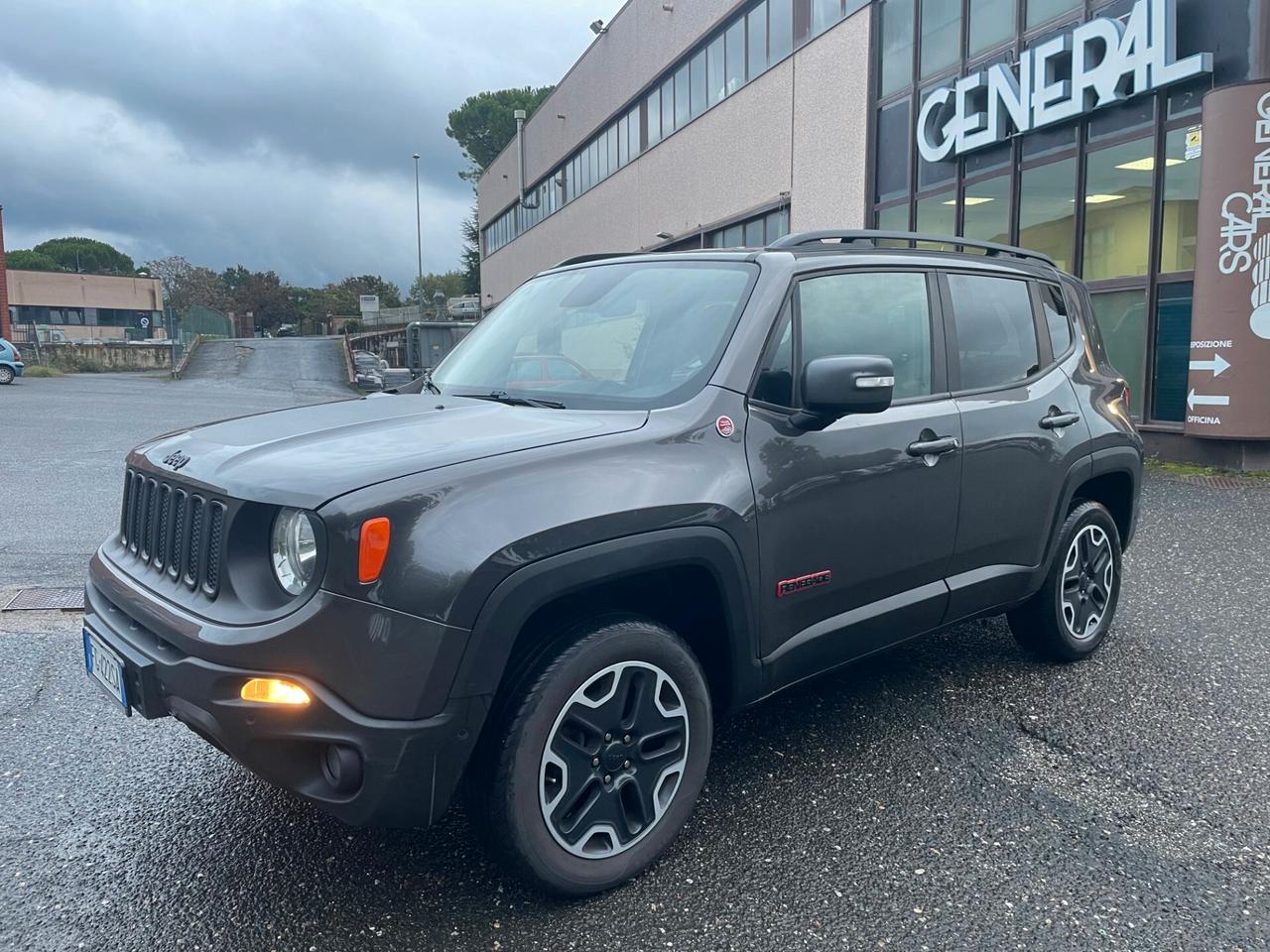 Jeep Renegade 2.0 Mjt 170CV 4WD Active Drive Low Trailhawk