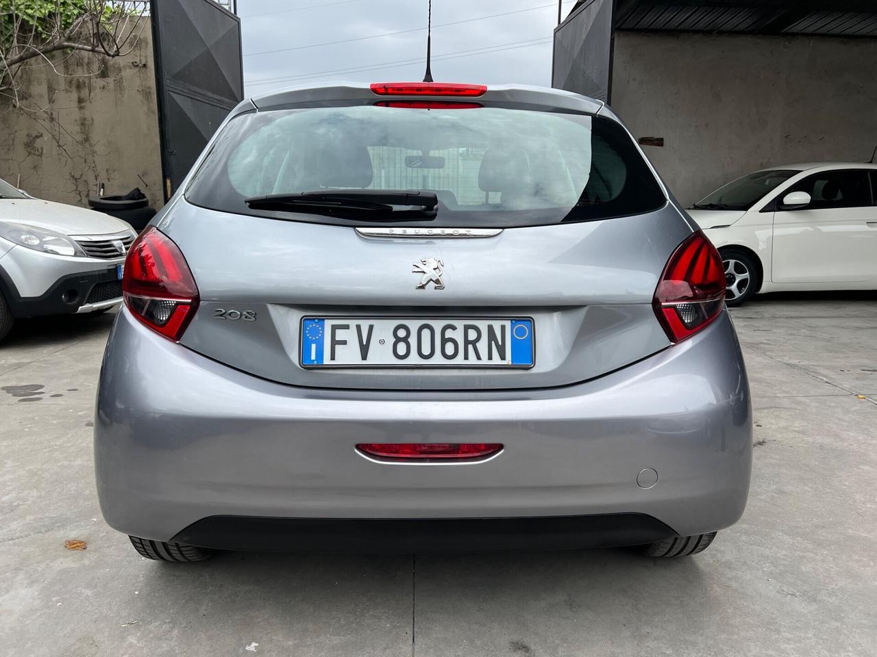 Peugeot 208 BlueHDi 100 S&S 5 porte GT Line