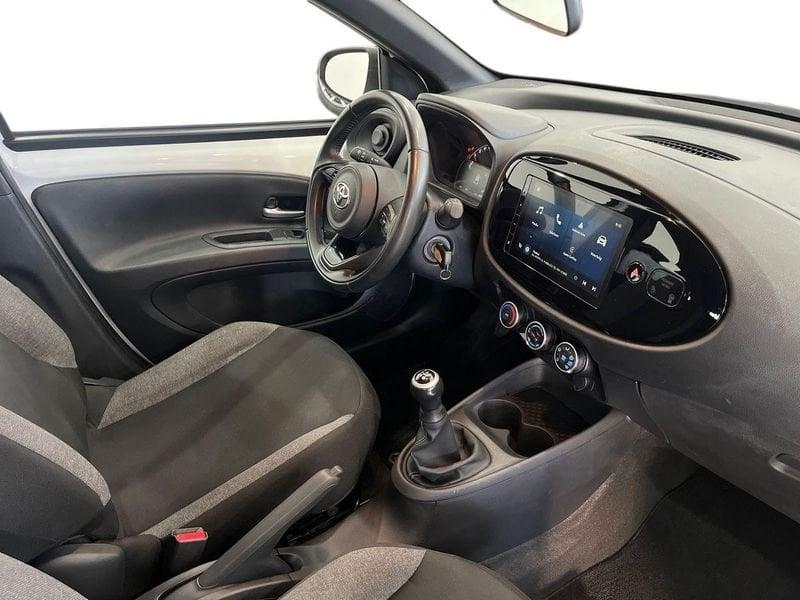 Toyota Aygo X Aygo X 1.0 Active 72cv
